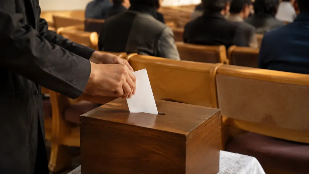 첫 예배 방문 전 알아두면 좋은 복장과 헌금의 기본 설명 이미지