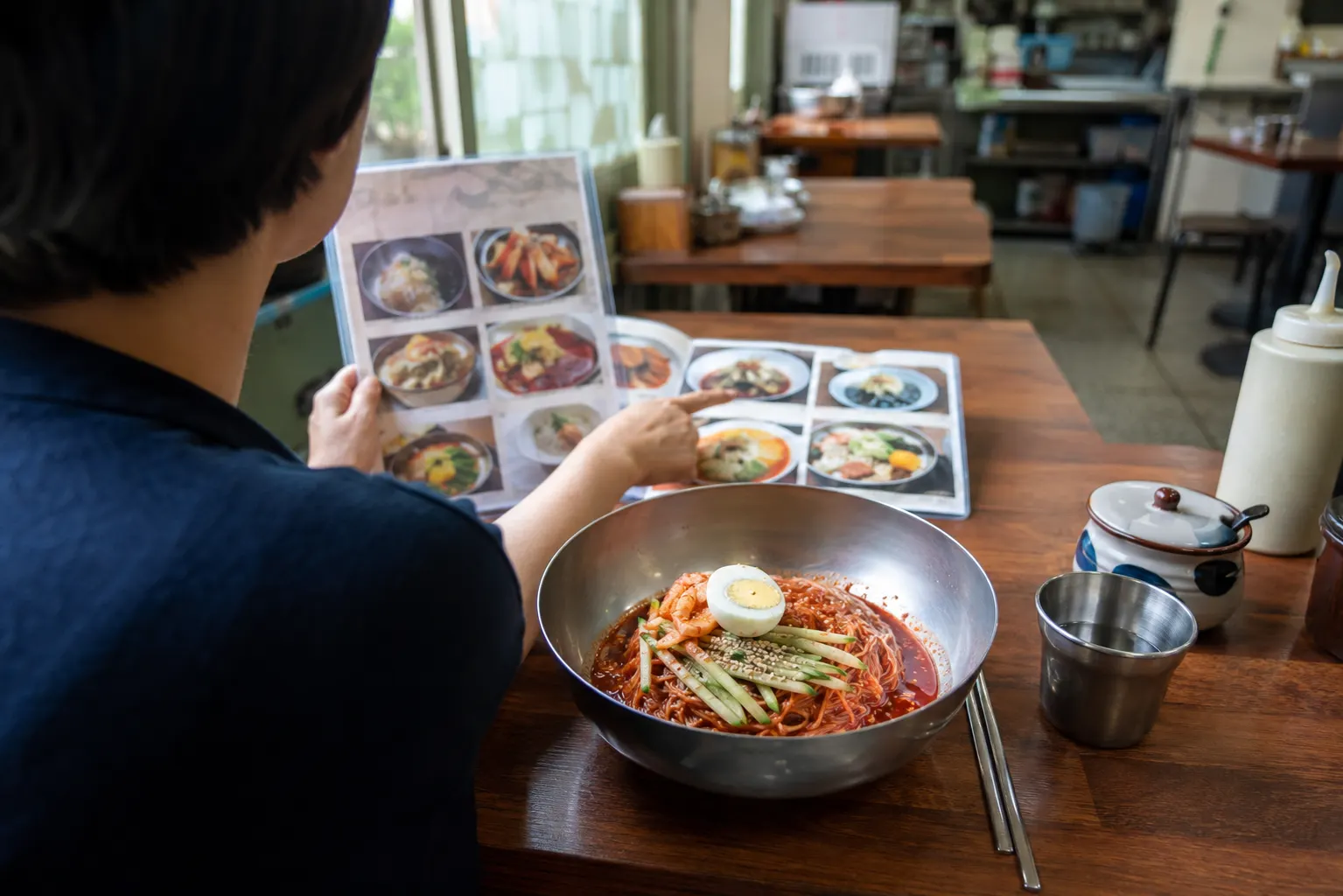 비빔막국수와 메뉴 선택